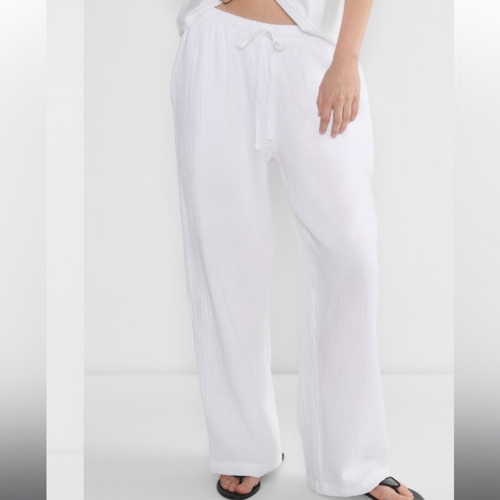 ☺️SOLD☺️Little Moon Aritzia Airplush Cotton Slouchy Coastal Resortwear Sail Pant